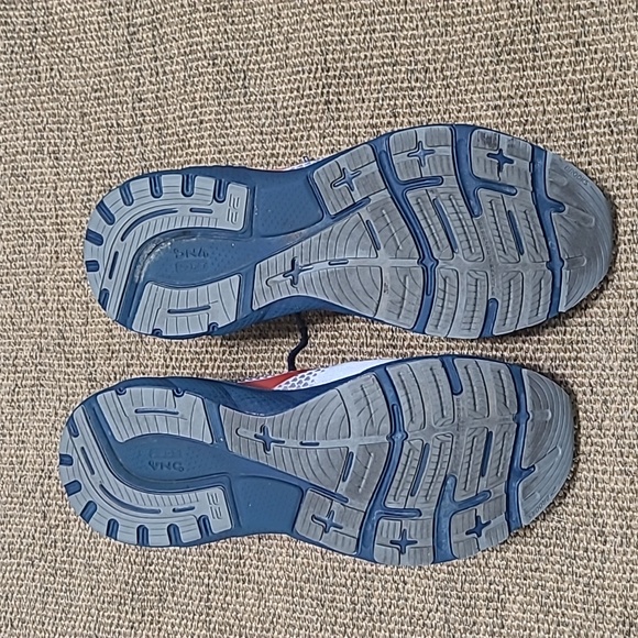 BROOKS ADRENALINE Cushion Support Tennis Shoes 10.5 - Picture 6 of 6